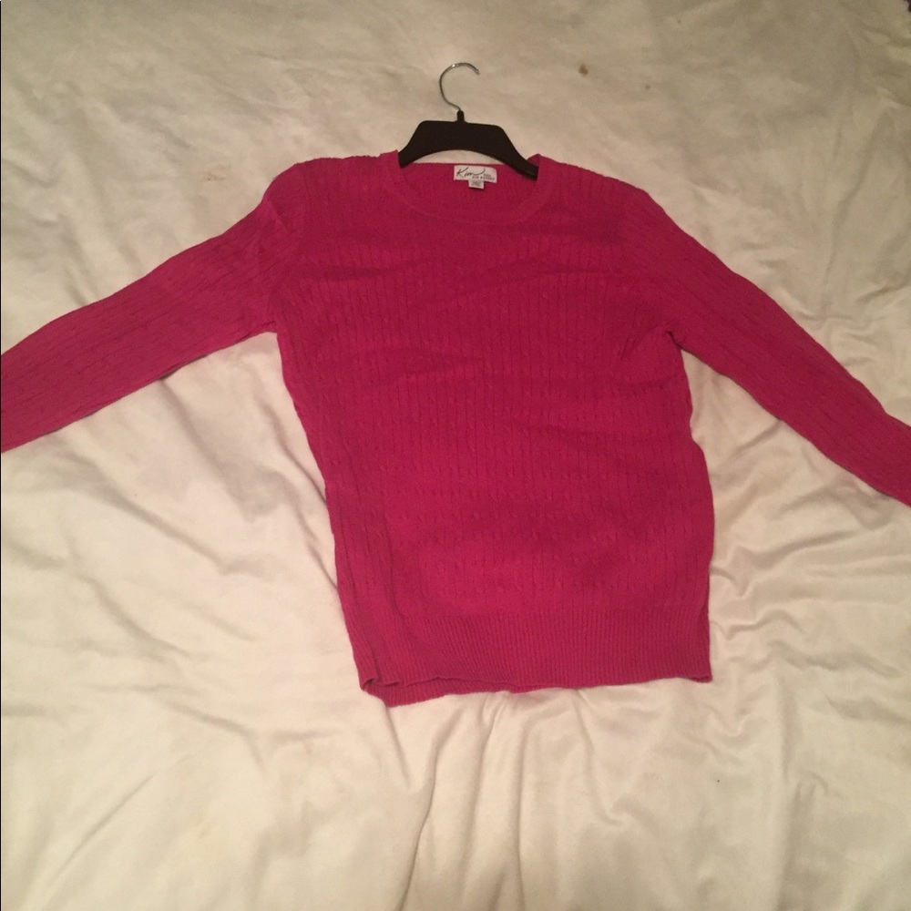 Two sweaters - Picture 2 of 2